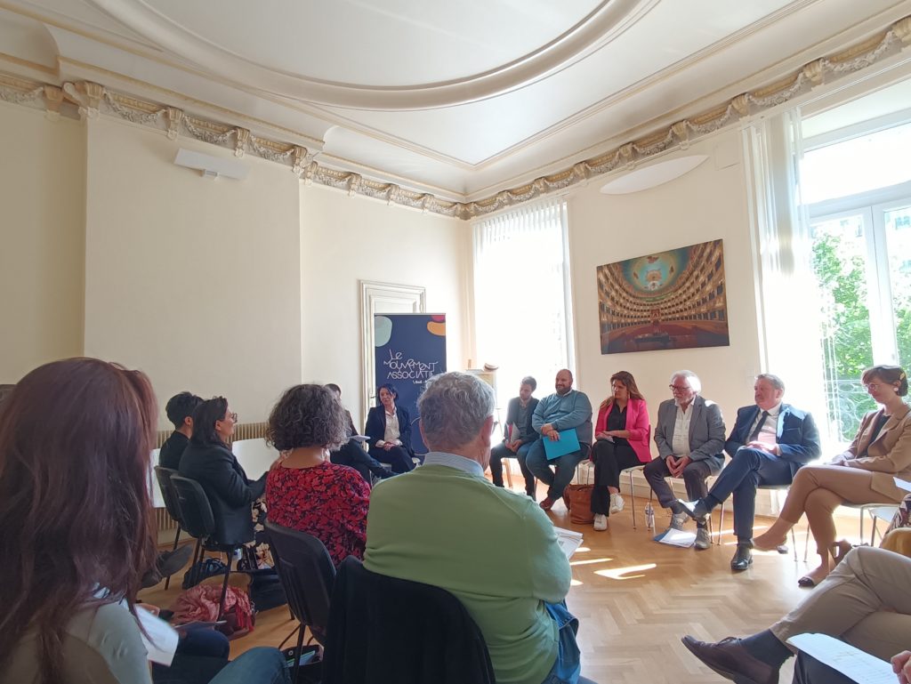 Matinée à la maison de l'ESS pour la Journée Régionale de l'Emploi Associatif du 24 mai, en présence de la Secrétaire chargée de l'Économie sociale et solidaire et de la Vie associative Marlène SCHIAPPA ainsi que son cabinet.
