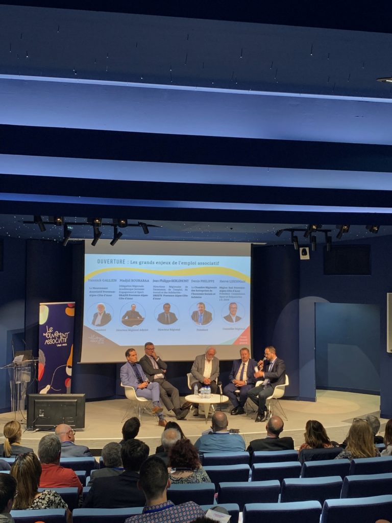 Présentation des grands enjeux de l'emploi associatif, lors de la Journée Régionale de l'Emploi Associatif du 24 mai 2023